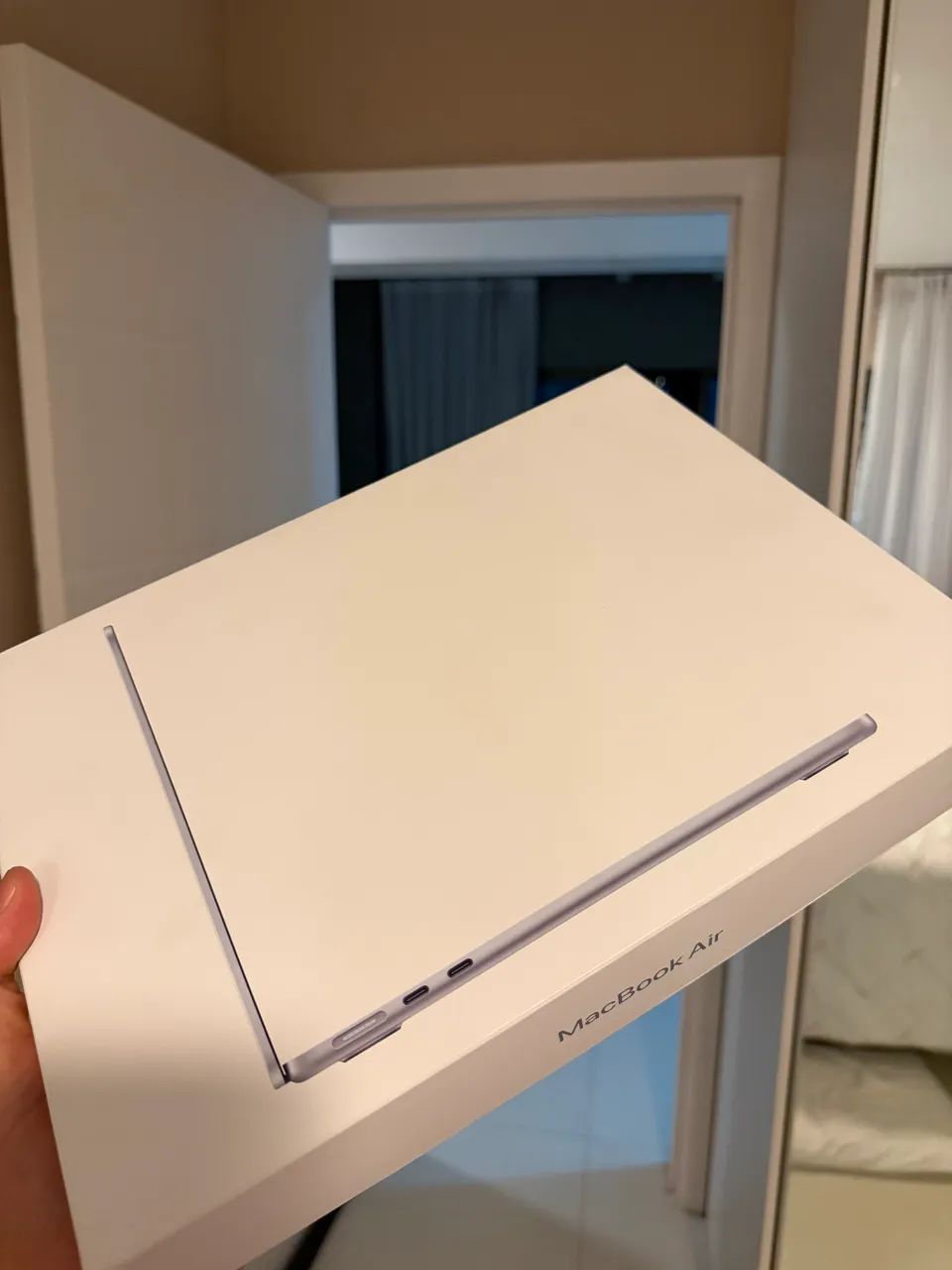 MACBOOK AIR M5 - SKYBLUE