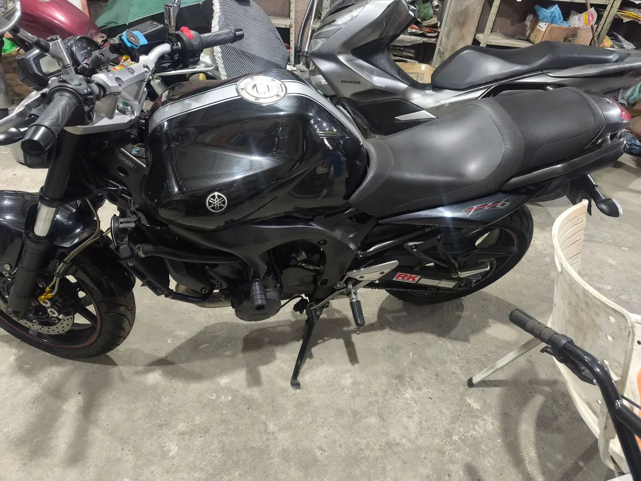 Fazer 600 - Foto 2