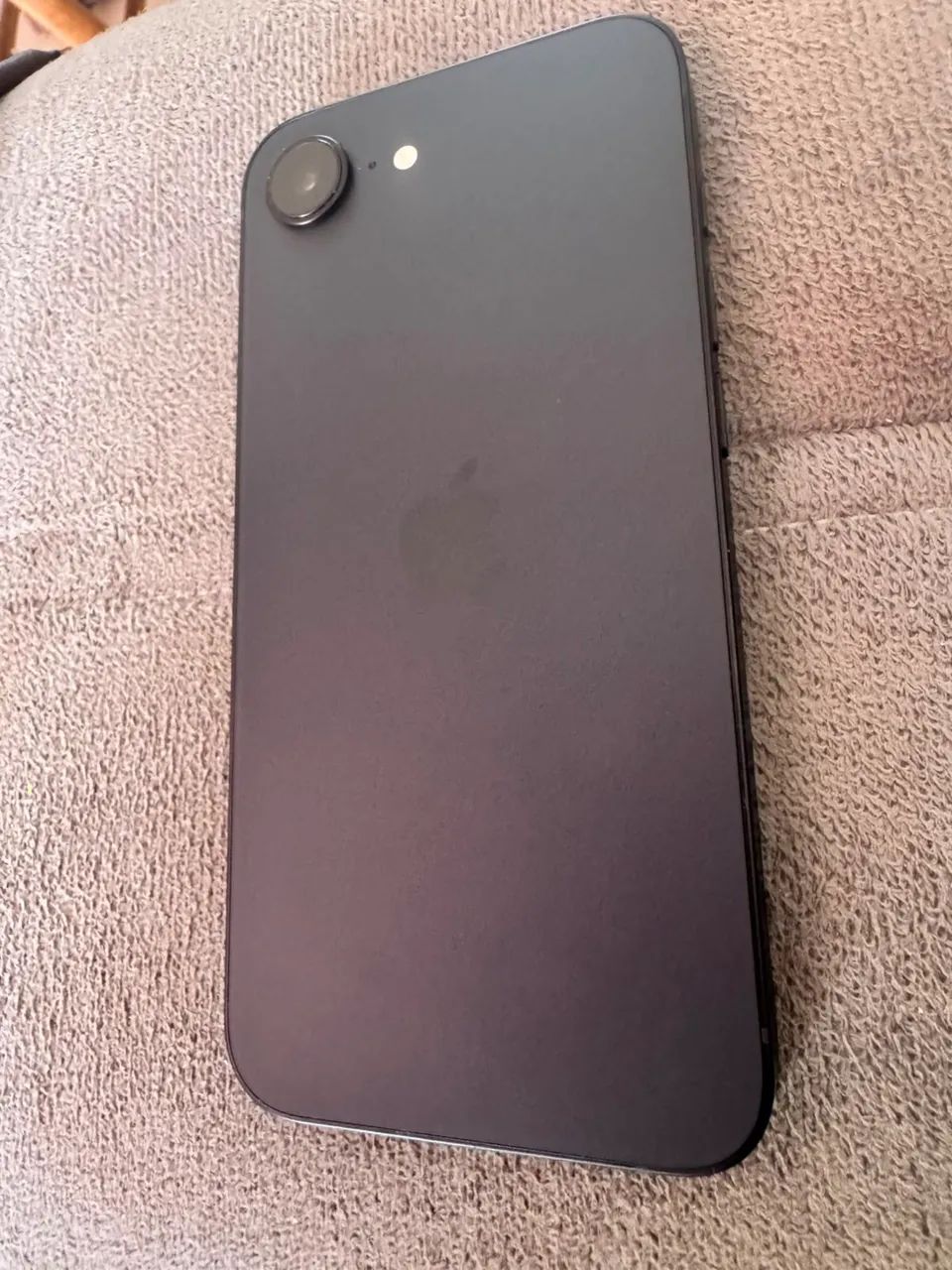 iPhone 16e Preto 128gb Sem Detalhes na Garantia - Foto 2