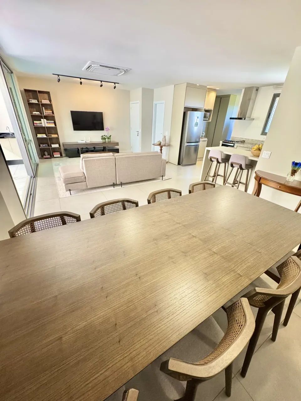 Alugue já este lindo apartamento na Avenida Guedner, Zona 08 em Maringá - Foto 6