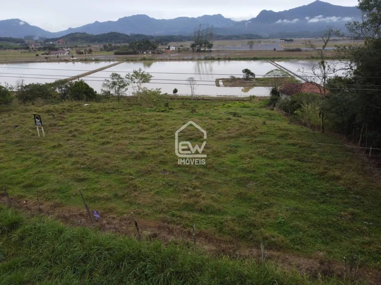 Terreno com 2.242,78m² em Massaranduba, SC - Foto 4