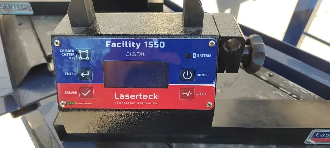 Alinhador De Direção A Laser 2 Cabeças Completo Com Cavaletes - Foto 4