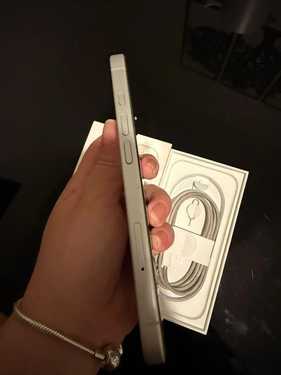 IPhone 16 com bateria  89 % - Foto 3