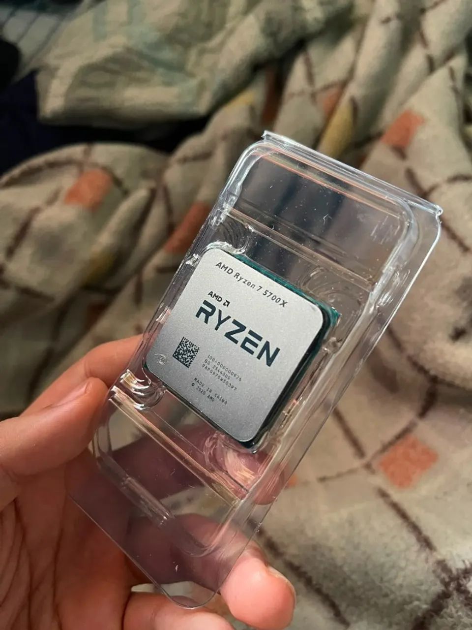 Ryzen 7 5700x