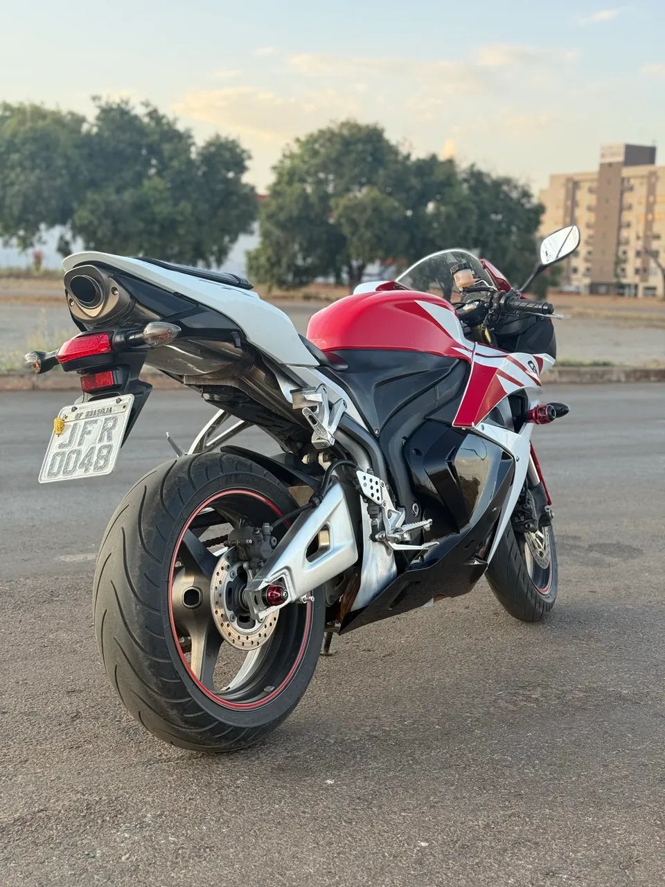CBR RR - Foto 2