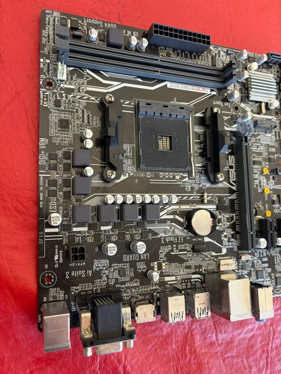 Placa Mãe ASUS Prime A320M-K/BR AM4 DDR4