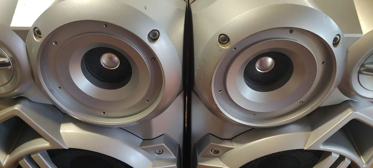 Caixas de som Panasonic usadas funcionando perfeitamente  não Sony gradiente Philips LG  - Foto 3