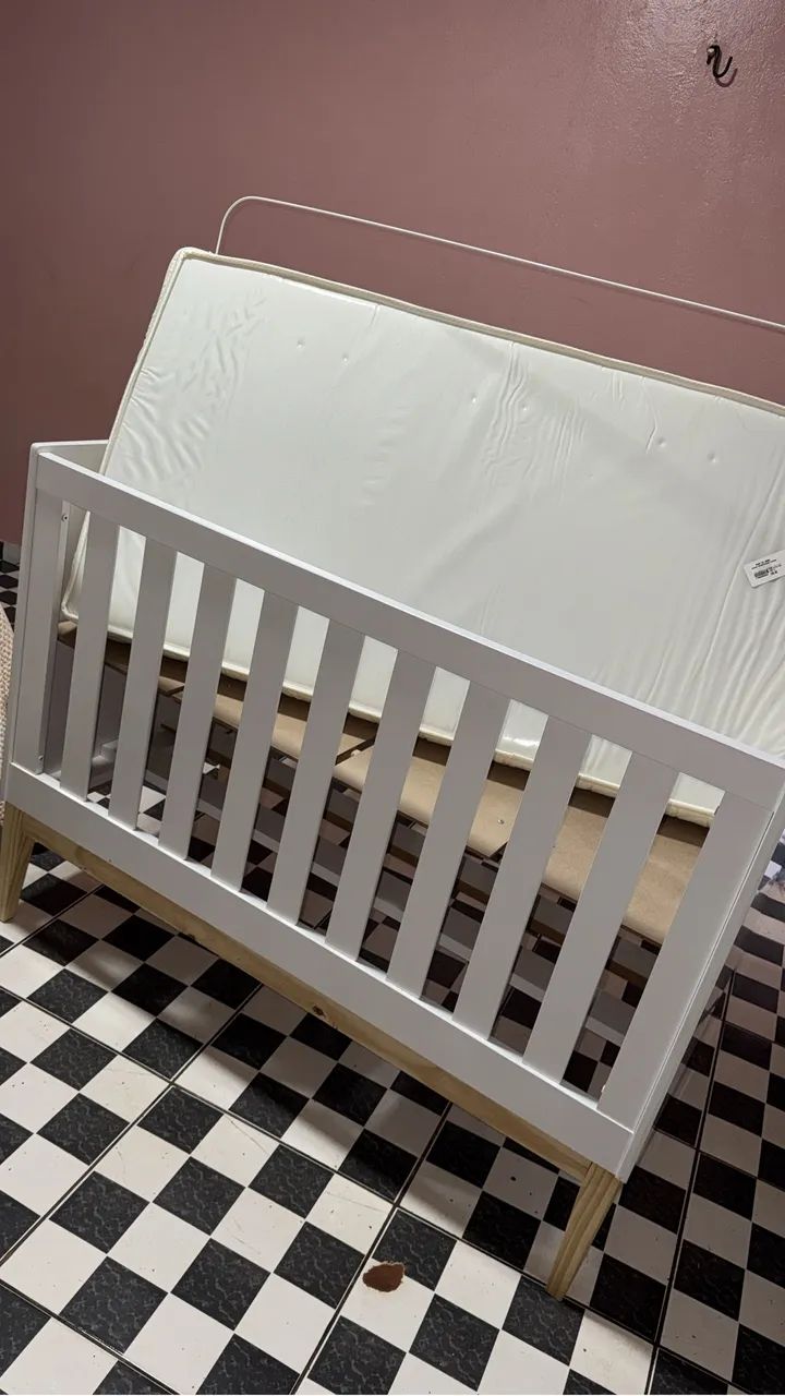 Vendo esse berço completo 