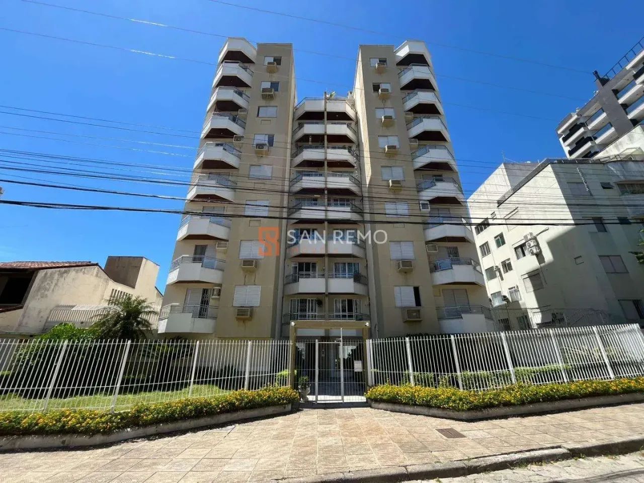 Trindade | Cobertura 5 quartos, sendo 2 suites