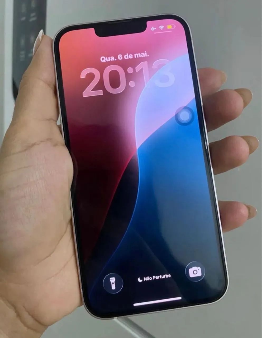 iPhone 13