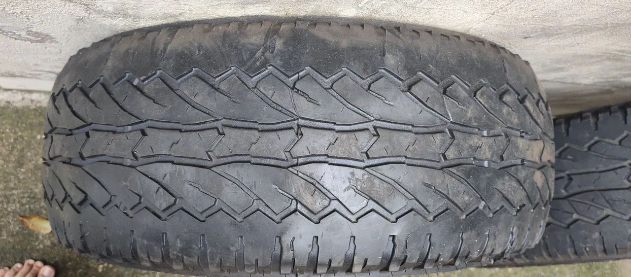 par de pneus 265/70/16 - Foto 5