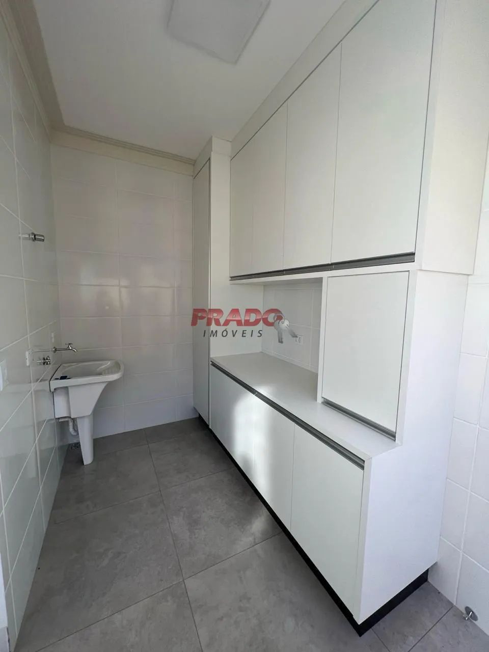 Casa para alugar em Maringá, Jardim Rebouças, com 3 quartos, com 100 m² - Foto 5