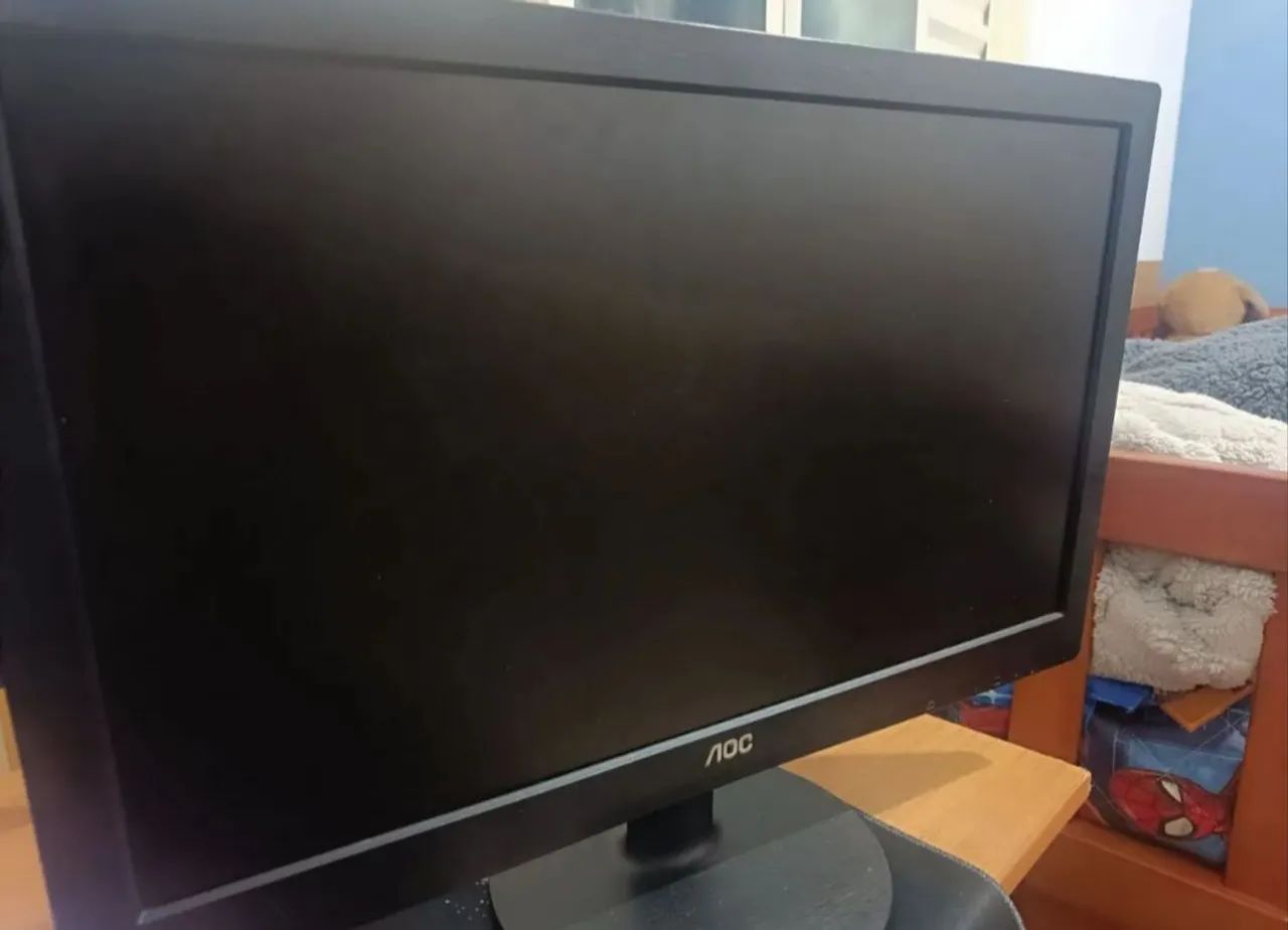Monitor para trabalhar e jogar 