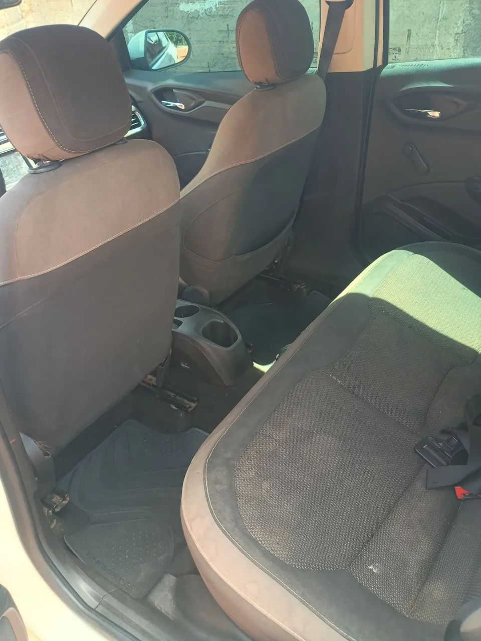 Chevrolet Prisma Sed. LT 1.0 8V Flexpower 4P 2015 - Foto 4
