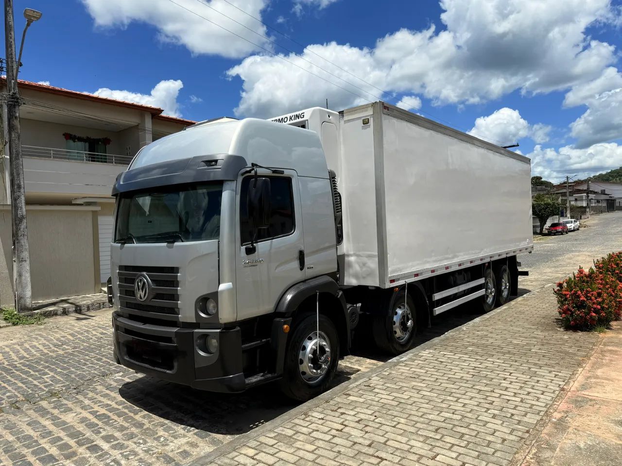 VW 24.280 Diesel 2016 Manual Constellation BITRUK MAN 8X4 Único Dono Novíssimo 