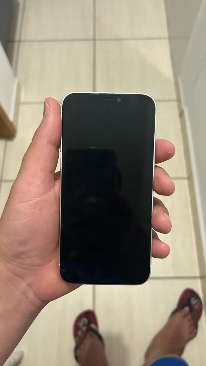iPhone 12