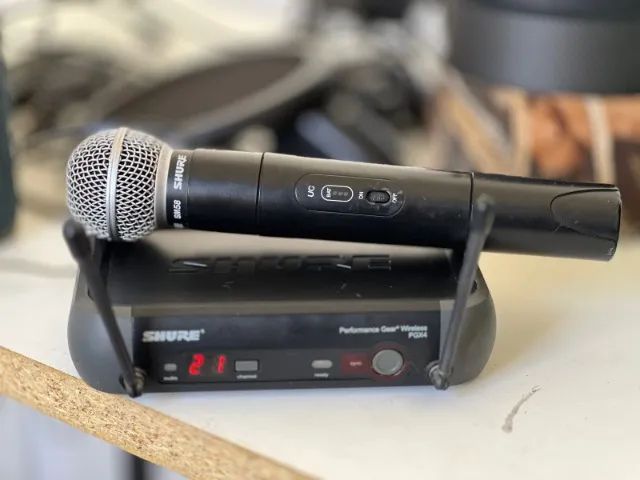 Microfone Sem Fio Shure Pgx4 - Sm58 Linha Profissional