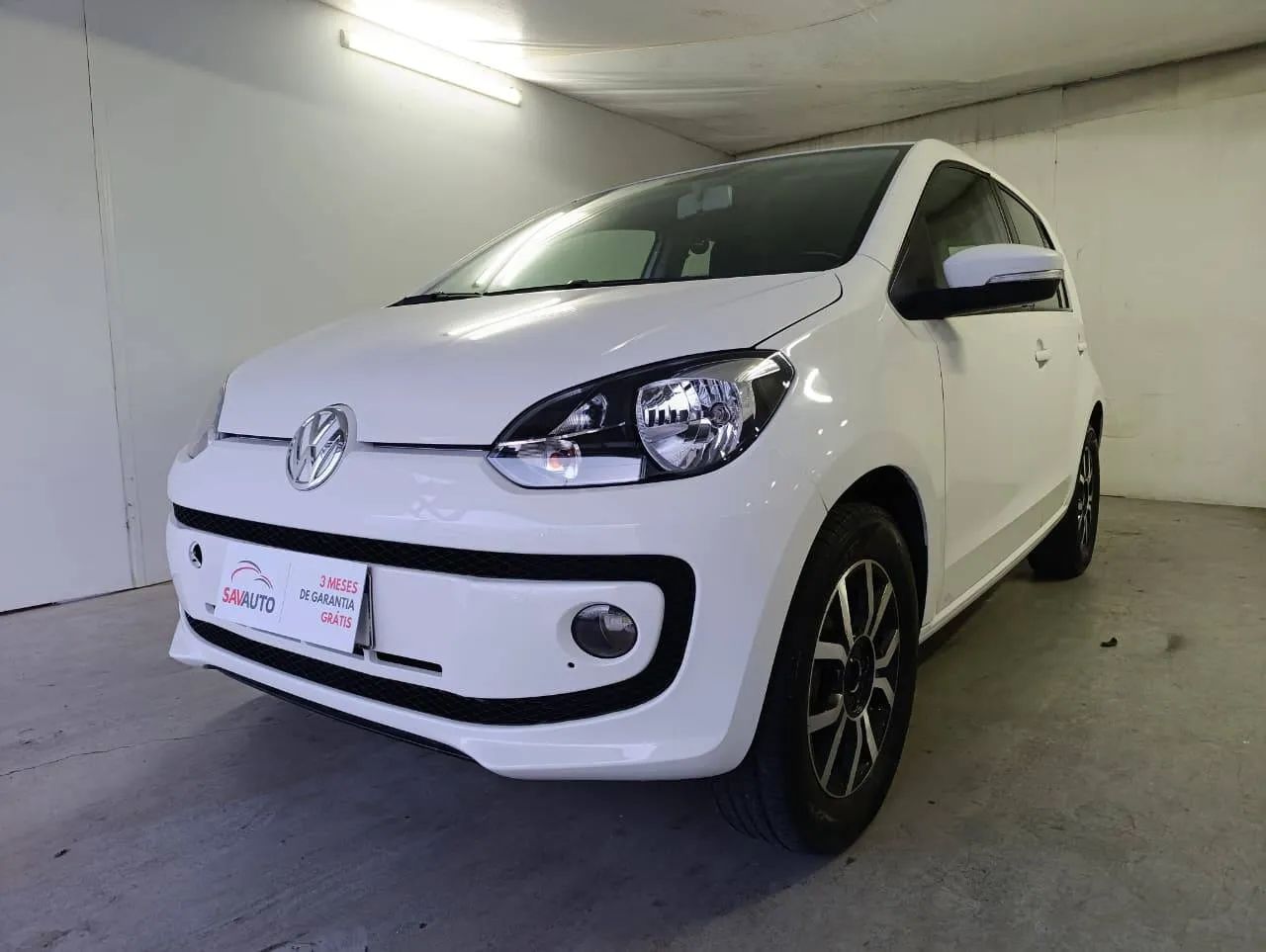 Volkswagen Up! up! high I MOTION 1.0 T. Flex 12V 5p 2016