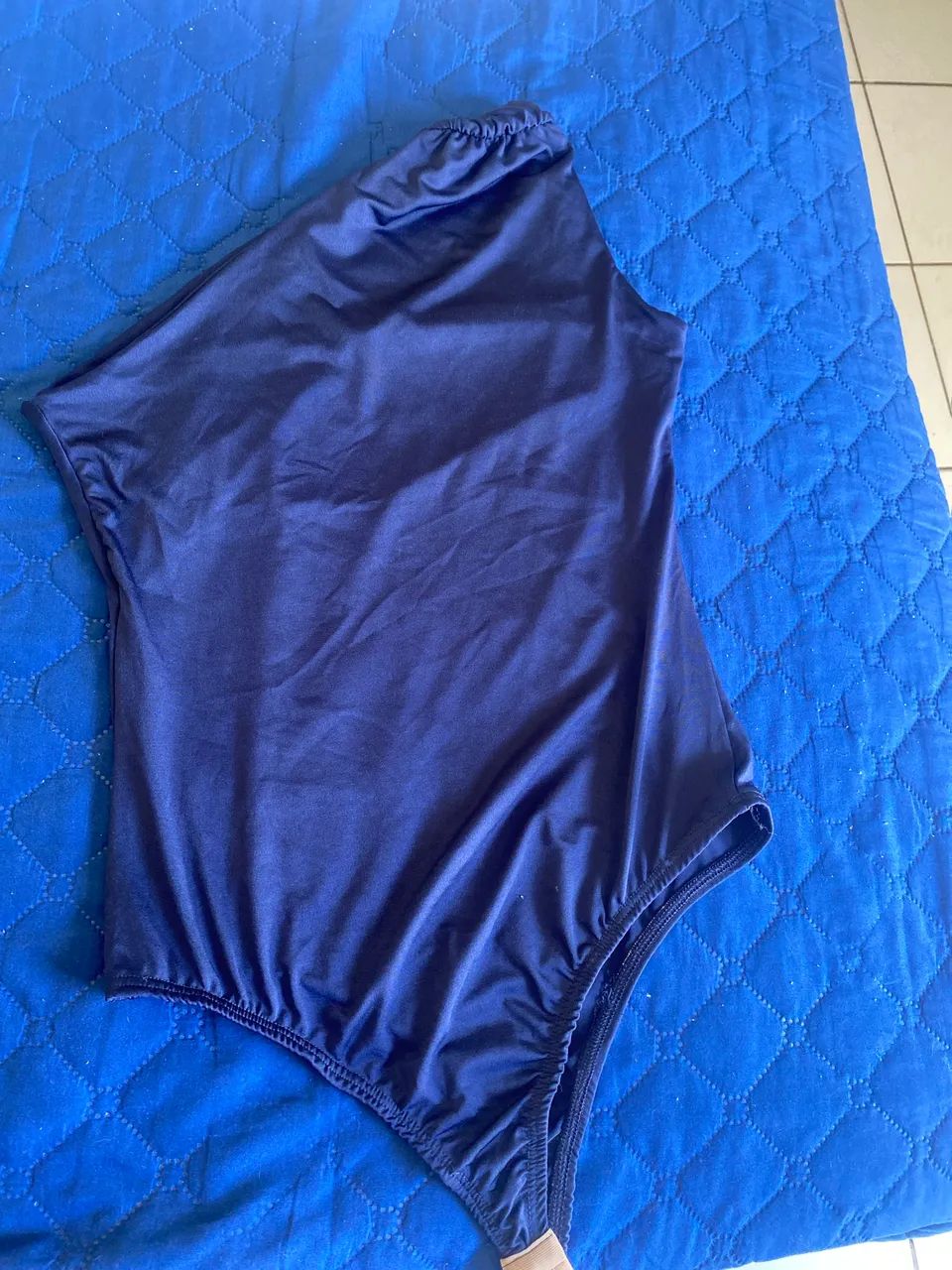 Body de ombro azul marinho  - Foto 2