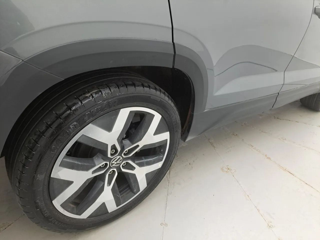 Volkswagen Taos Highline 1.4 250 TSI Flex Aut., foto 14 de 18