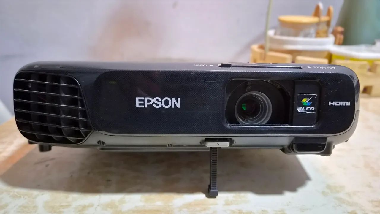 PROJETOR EPSON POWERLITE S18+