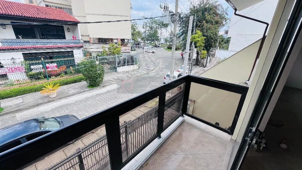 Casa a venda em São Francisco com 4 quartos, 550m² - Foto 3