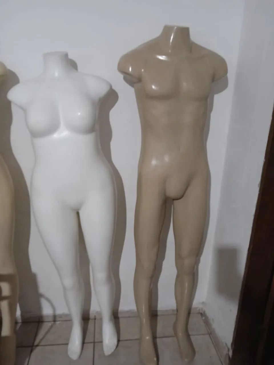 Vendo manequim pra loja