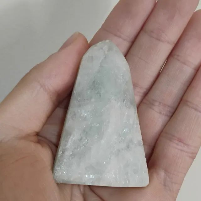Ponta de Cristal de Água Marinha 80g