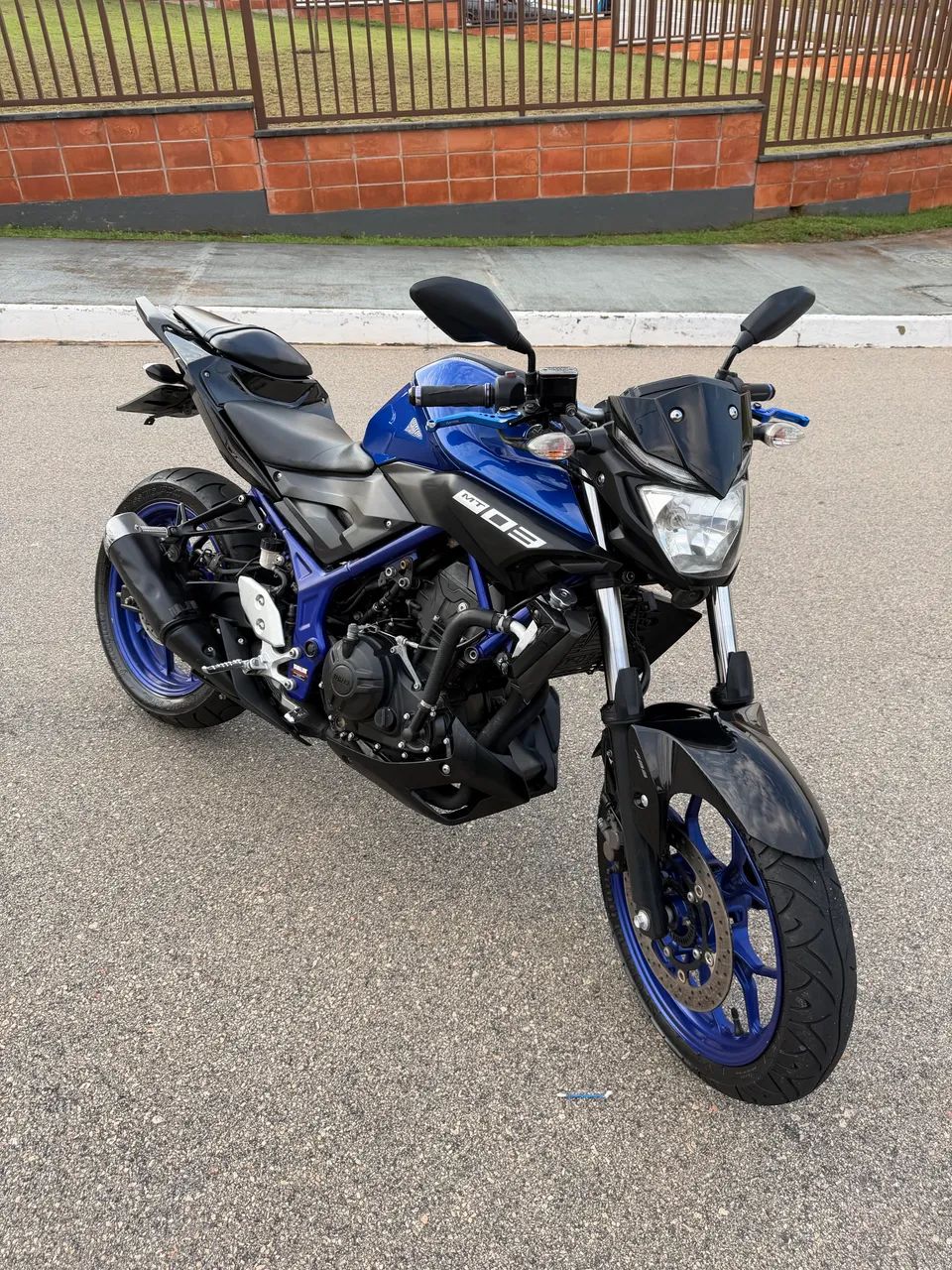 MT 03 
