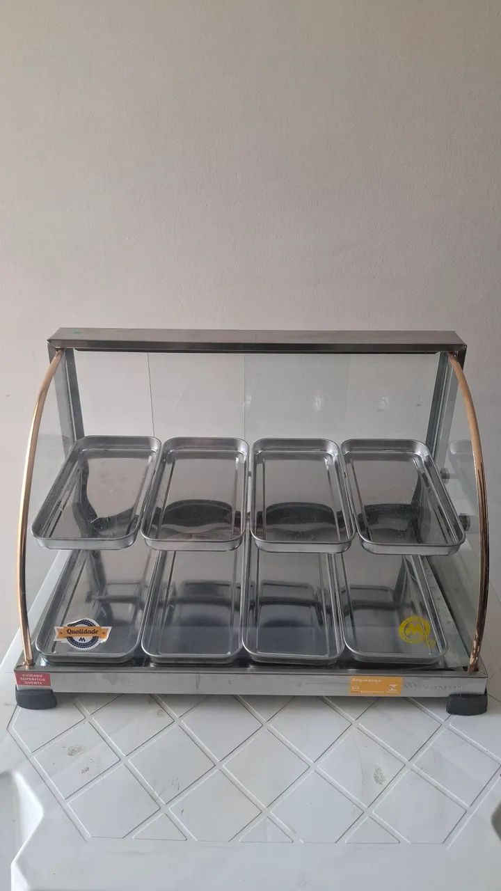 Vendo Estufa de 8 bandejas, Marchesoni.