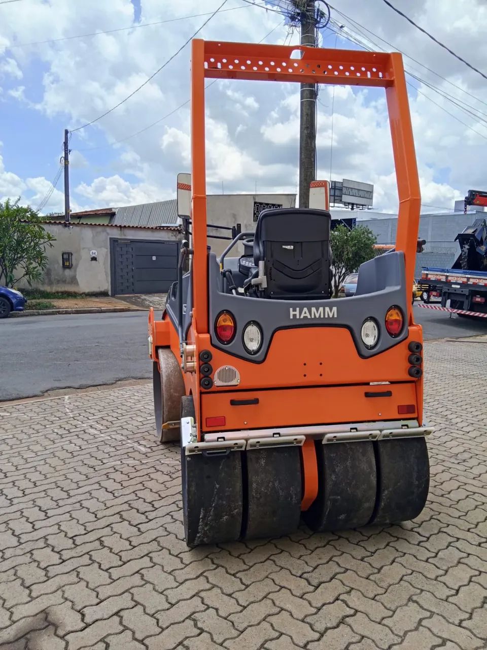 Rolo combinado HAMM HD14. Zero hora nunca trabalhou. - Máquinas