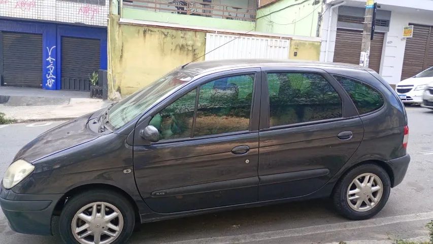 Renault Scenic Rxe/ Privilège 2.0 16V 5P Mec. 2001