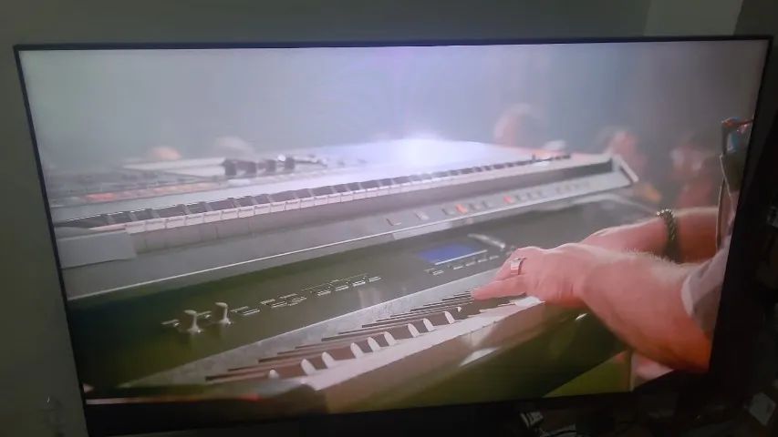 Estou vendendo esta linda Samsung 70 polegadas  - Foto 2