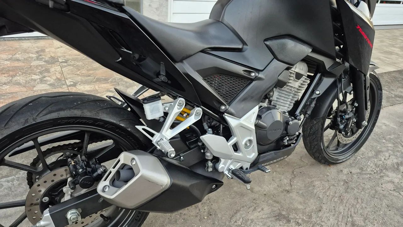HONDA / CB300F TWISTER CBS - Foto 5