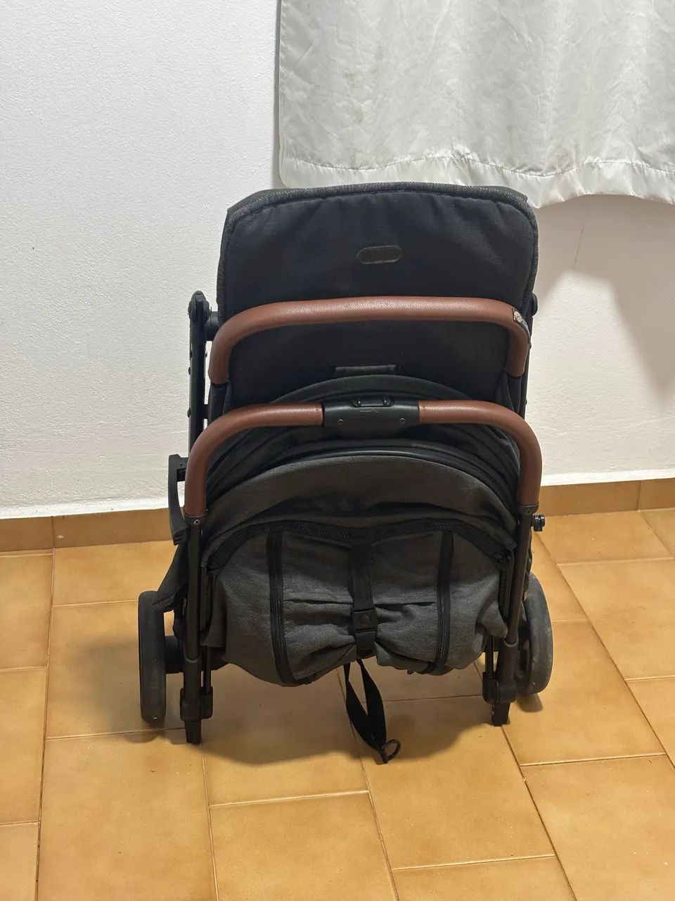 Vendo carrinho de bebê Galzerano