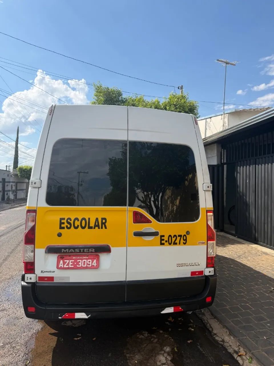 Renault Master 2.3 DCI STD Medio Esco. 20L Dies. 2015 - Foto 3