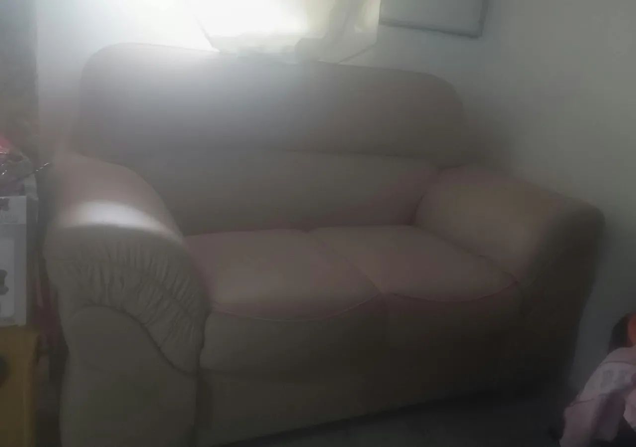 Sofá 2 lugares 