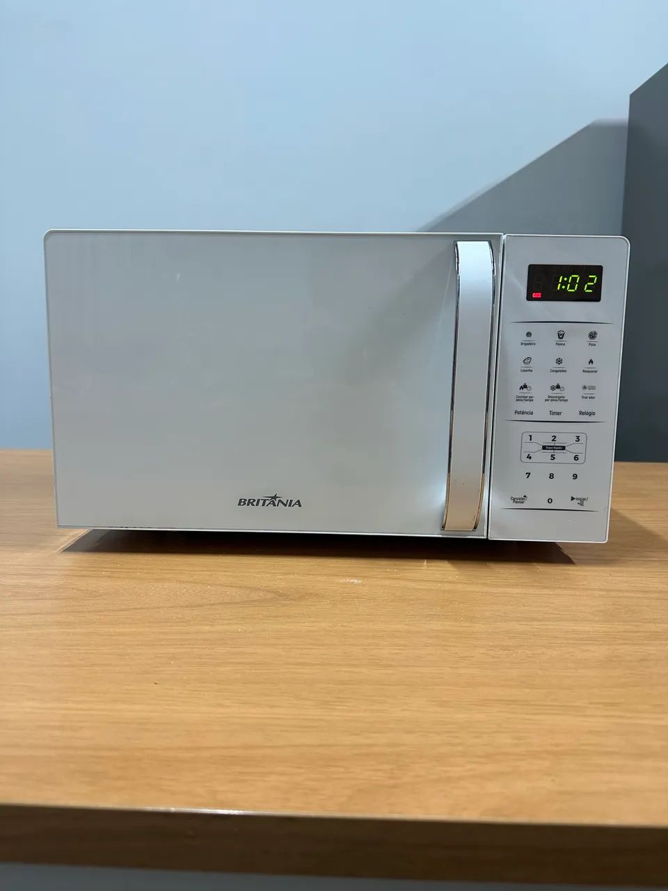 Microondas 220V - Pouco uso