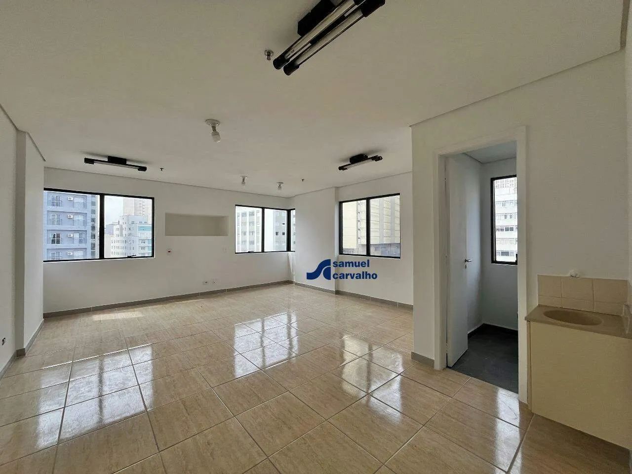 Conjunto Comercial para locação em Higienópolis, 40m² de área útil e 1 vaga de garagem