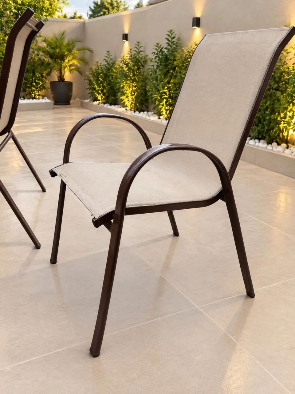 Conjunto Jardim mesa 06 cadeiras e Ombrelone - Foto 5