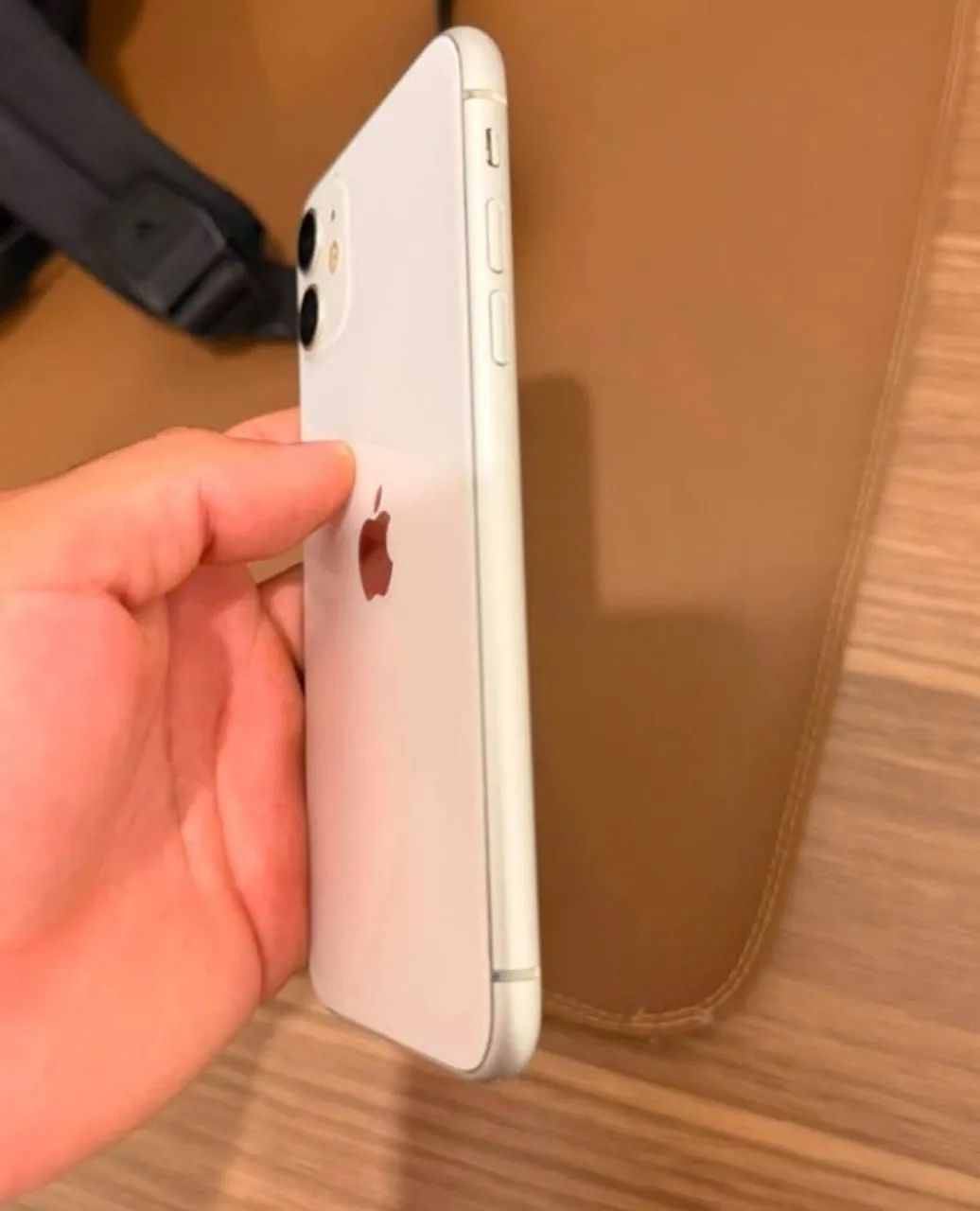 Iphone 11 premium  - Foto 4