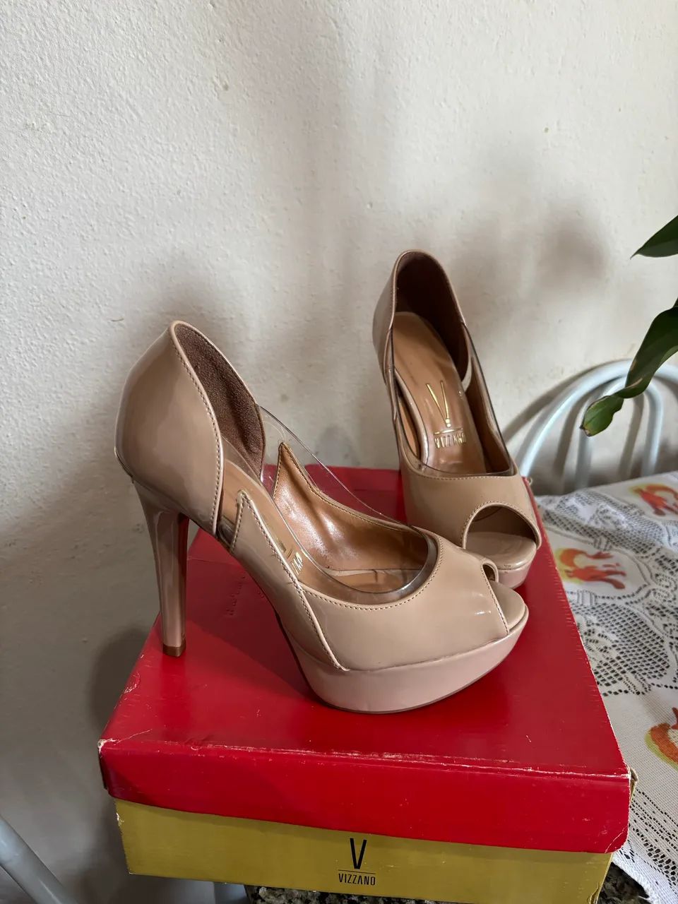 Sapato modelo meia pata Vizzano N 36
