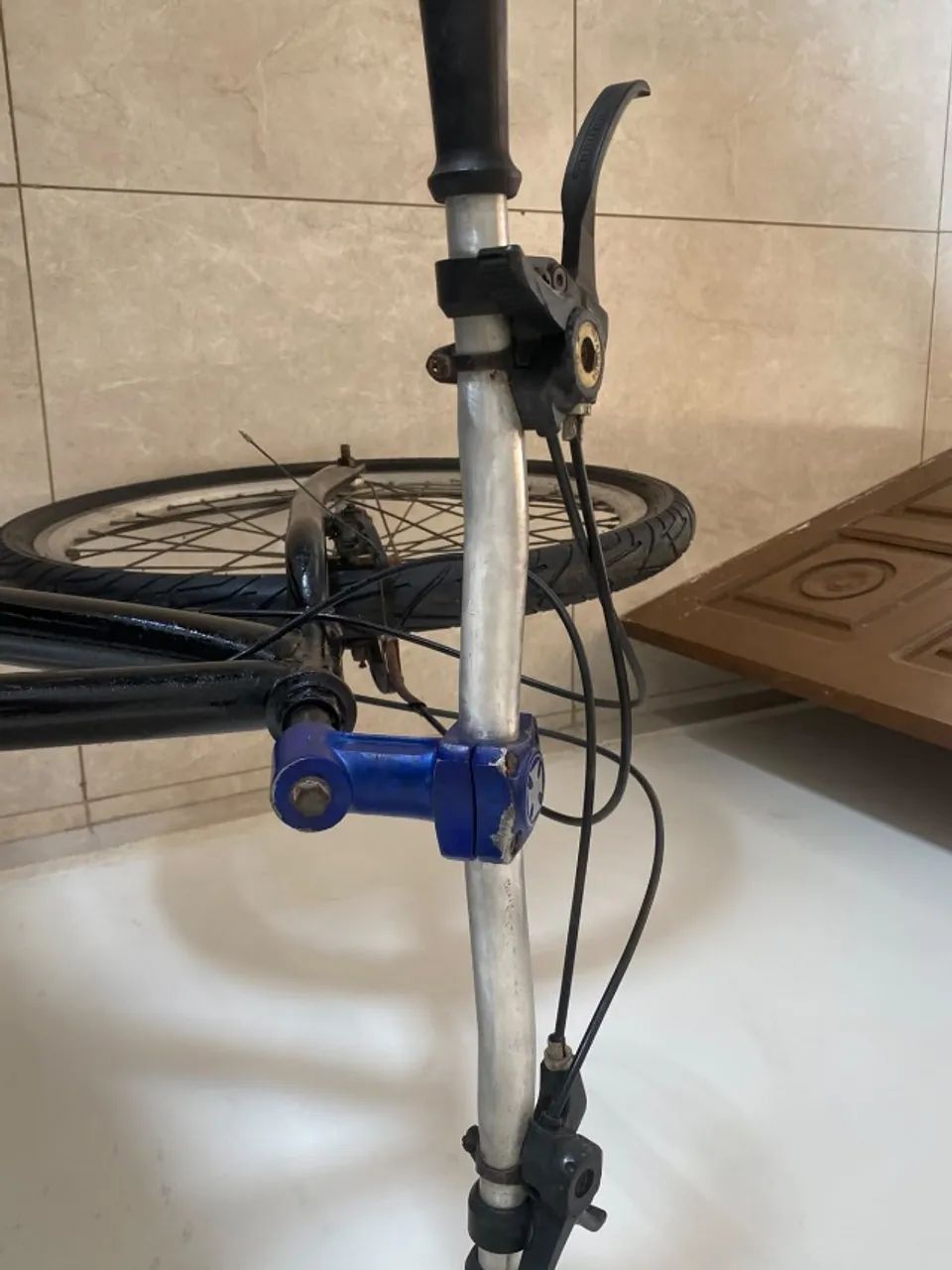Bicicleta preta  - Foto 5