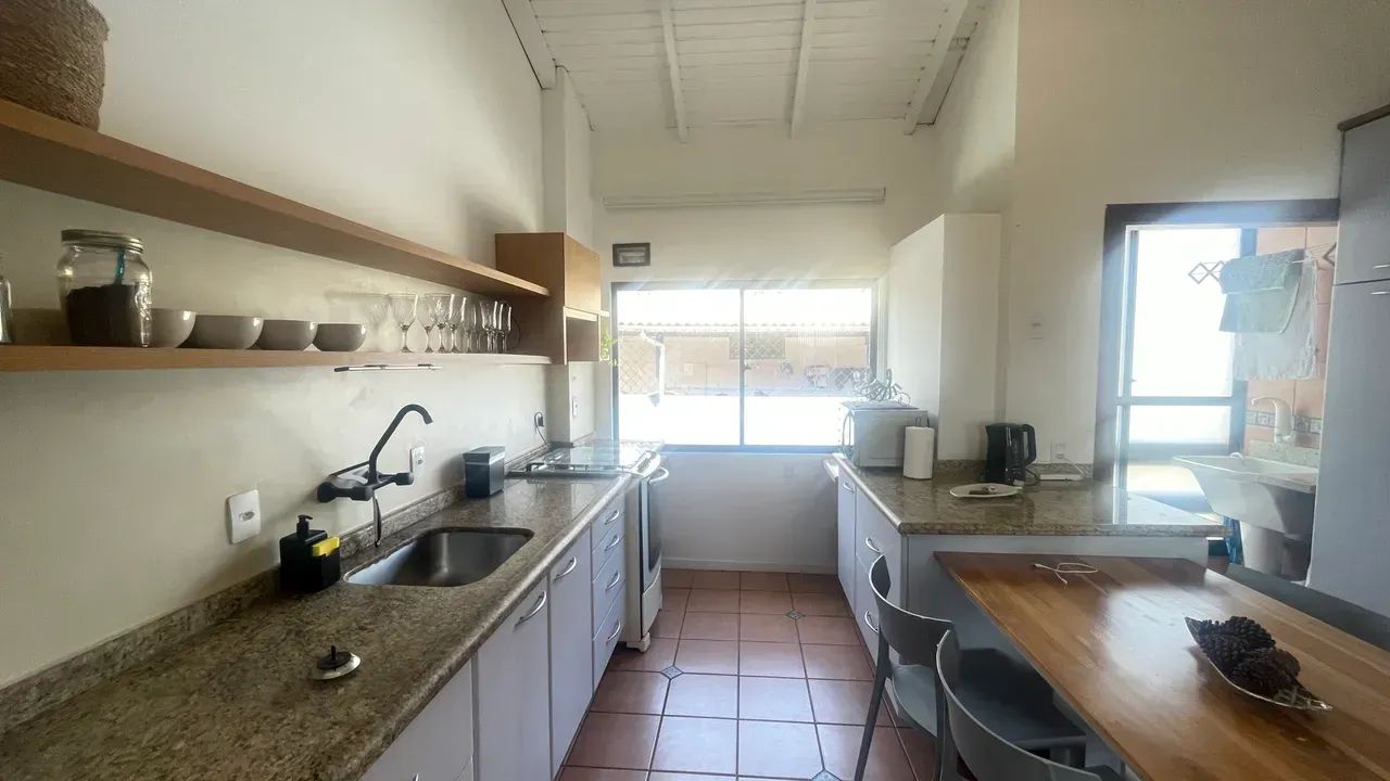 Apartamento para alugar anual 2 quartos todo mobiliado em Jurerê - Foto 2