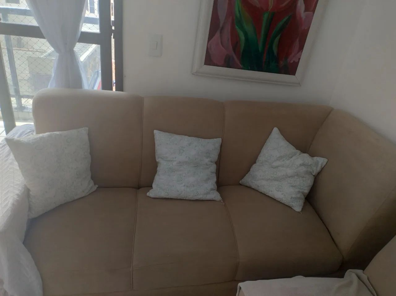 Vendo por motivo de mudança Lindo Sofa