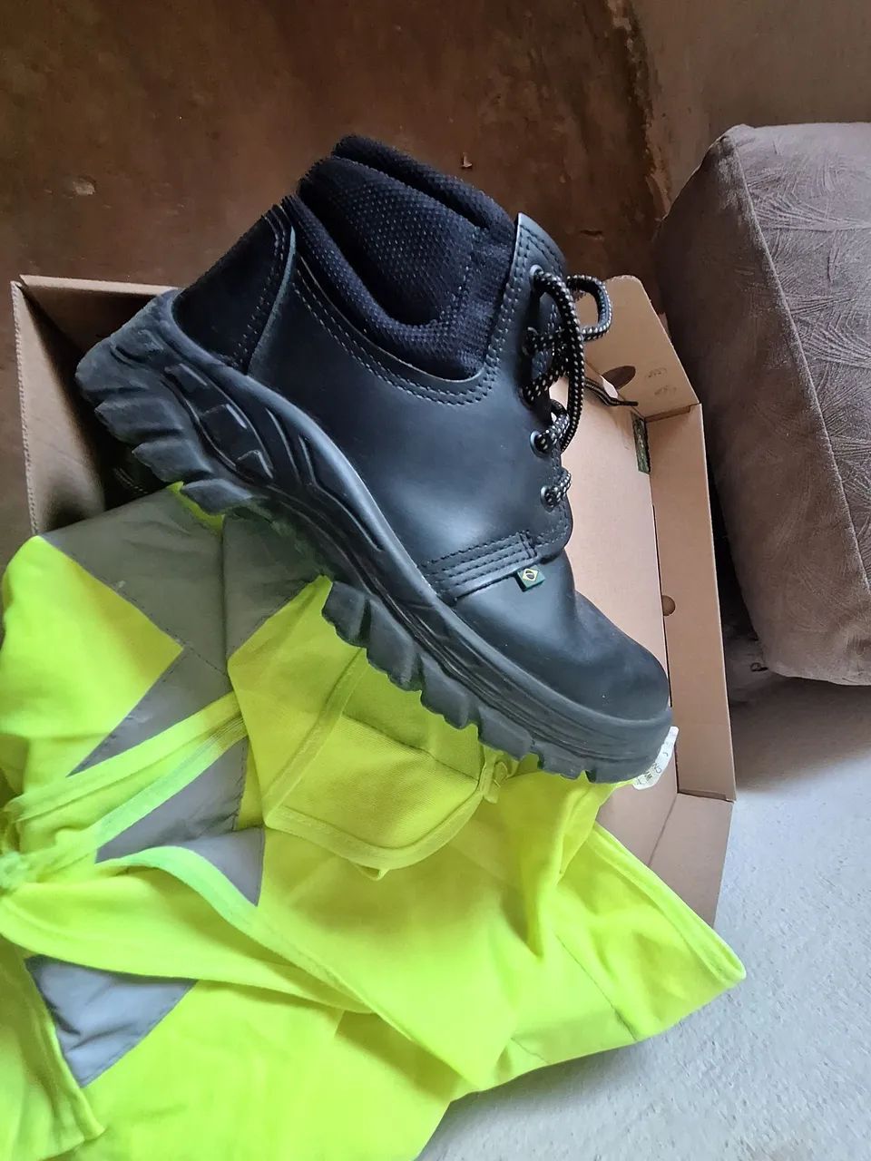 Bota e colete
