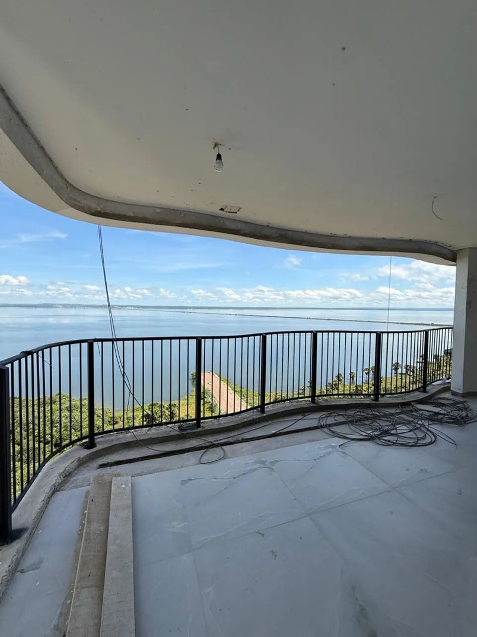 Apartamento Frente Lago