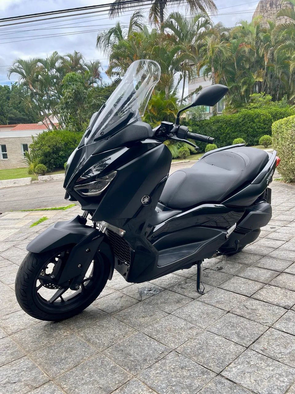 Yamaha Xmax 2022