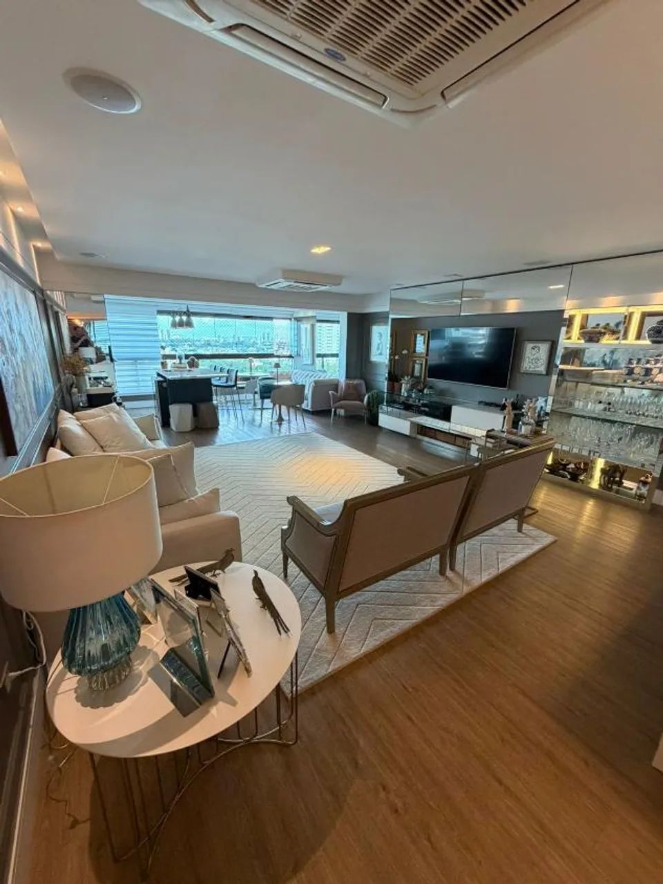 Apartamento com 204m² em Casa Forte!