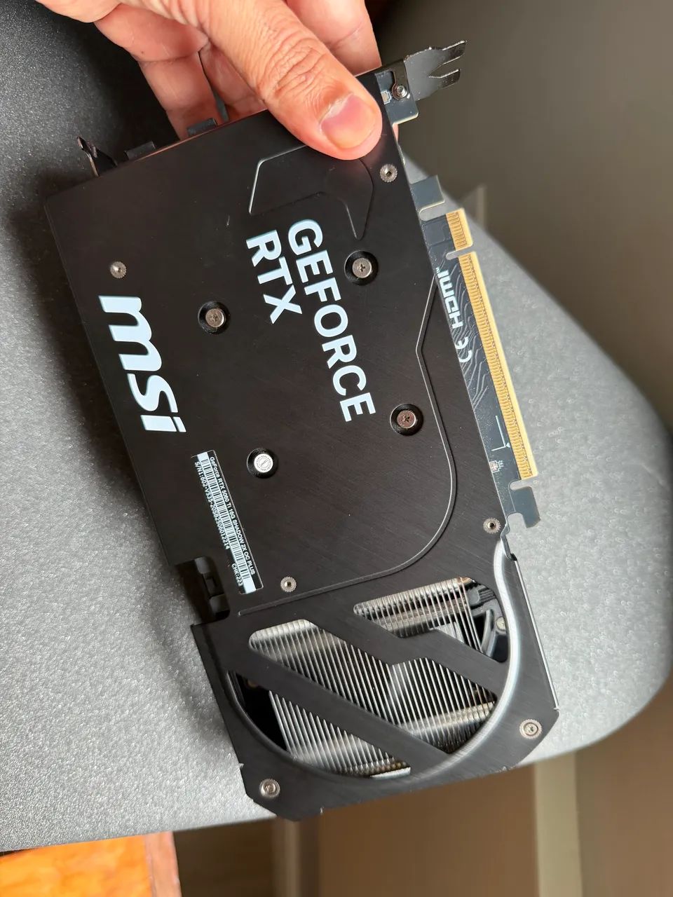 RTX 5060 ti 16GB - placa de vídeo - Foto 2